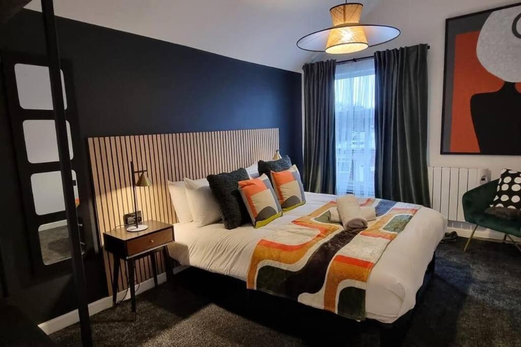 Super Stylish Apartment In Urmston Flat 3 Екстериор снимка
